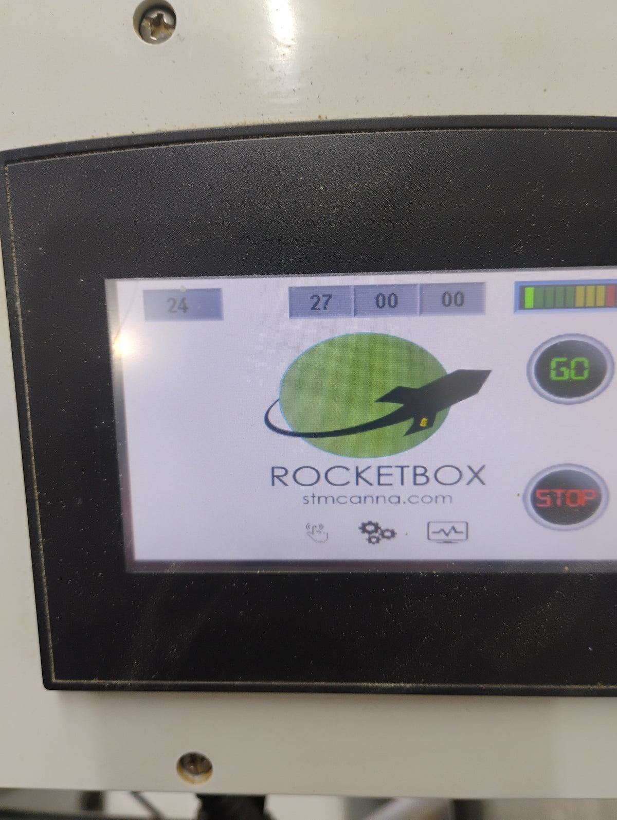 STM Canna Rocketbox Pre-Roll Machine
